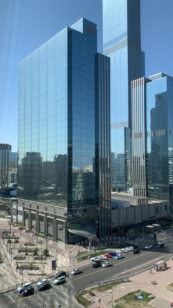 Квартира С Видом На Abu Dhabi Plaza Astana Exteriör bild